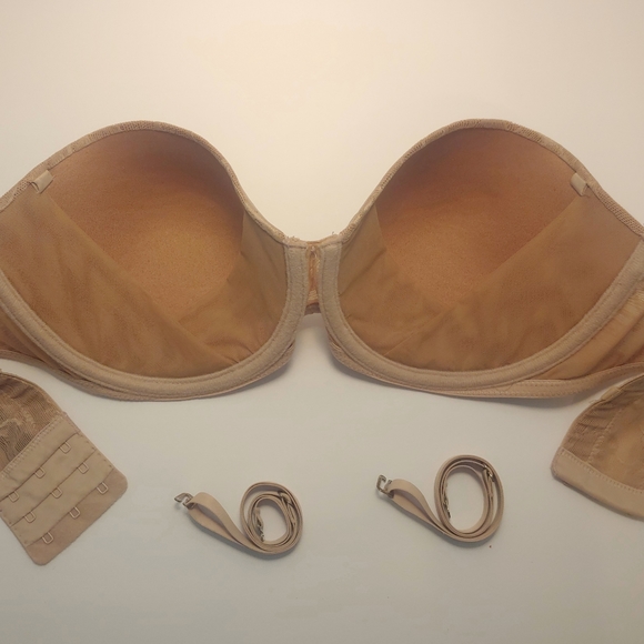 SOLD Natori Calais convertible strapless bra - Picture 5 of 8